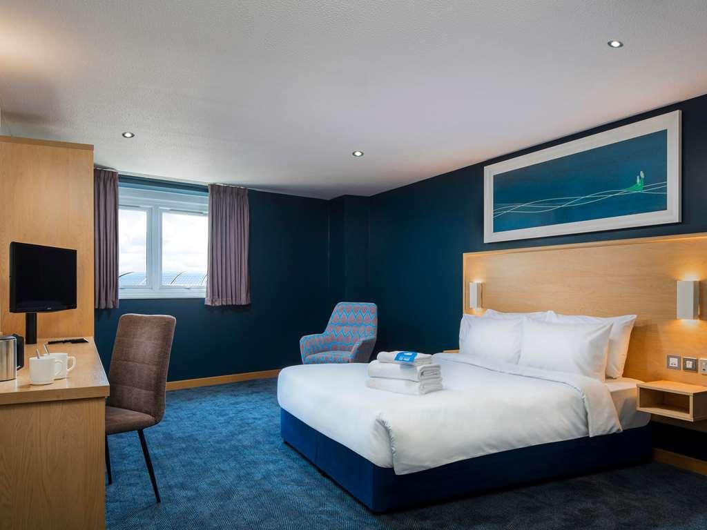 Travelodge Плаймаут Номер фото