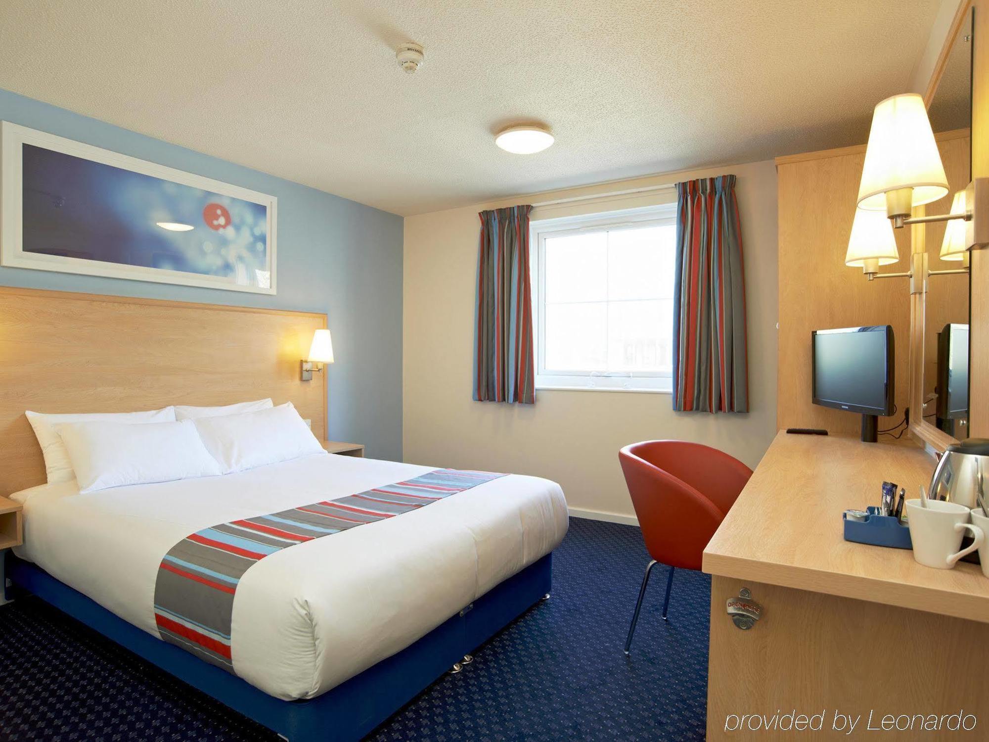 Travelodge Плаймаут Экстерьер фото