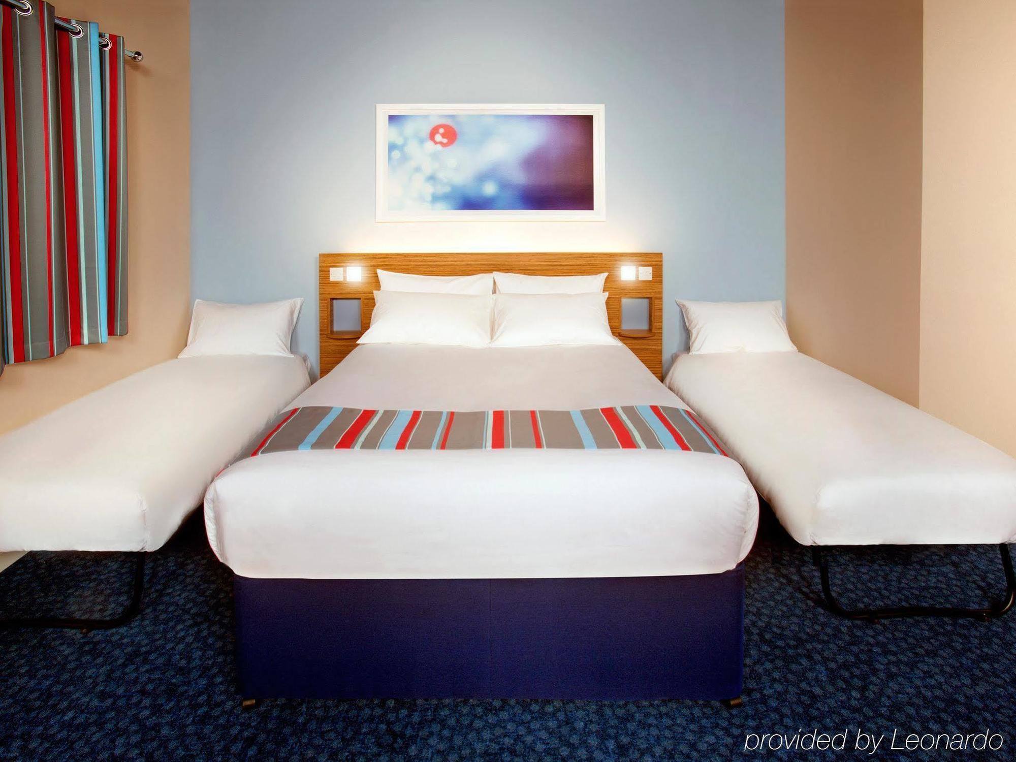 Travelodge Плаймаут Экстерьер фото
