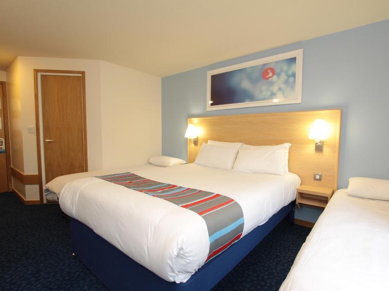 Travelodge Плаймаут Экстерьер фото