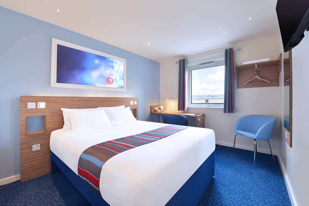Travelodge Плаймаут Номер фото